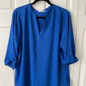 Tunic blouse with 3/4 sleeves